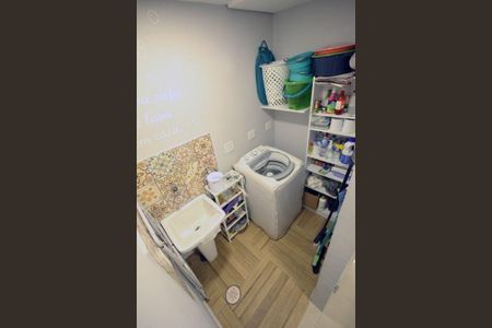 Casa à venda com 157m², 3 quartos e 2 vagas