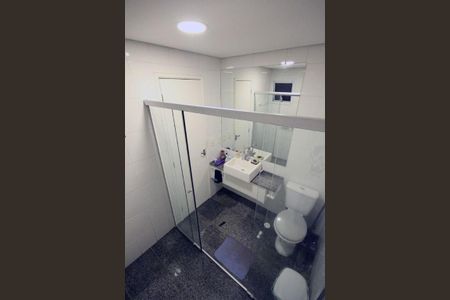 Casa à venda com 157m², 3 quartos e 2 vagas