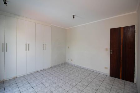 Casa para alugar com 300m², 3 quartos e 2 vagasQuarto 3 - Suíte