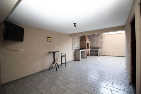 Casa para alugar com 300m², 3 quartos e 2 vagasÁrea comum