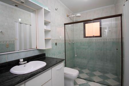 Casa para alugar com 300m², 3 quartos e 2 vagasBanheiro da Suíte 2