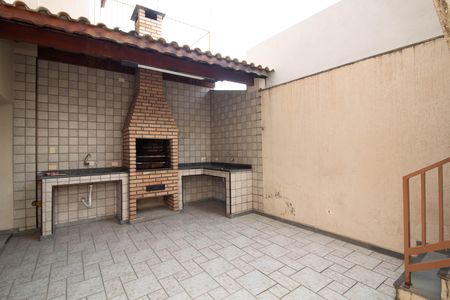 Casa para alugar com 300m², 3 quartos e 2 vagasÁrea  - Churrasqueira