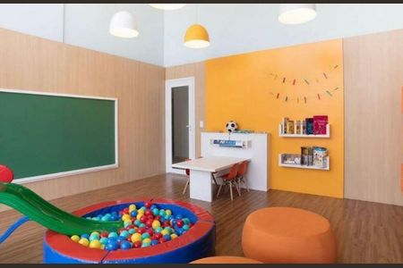Apartamento à venda com 2 quartos, 88m² em Vila Romana, São Paulo
