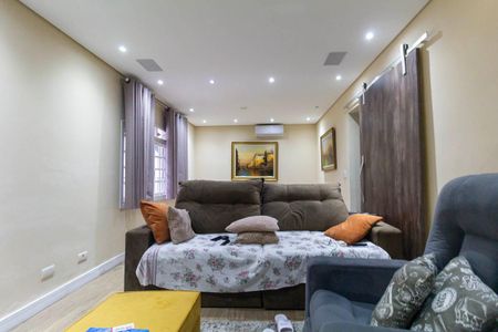 Casa para alugar com 320m², 3 quartos e 5 vagasSala