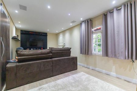 Casa para alugar com 320m², 3 quartos e 5 vagasSala