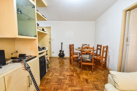 Sala de apartamento para alugar com 1 quarto, 57m² em Cambuci, São Paulo