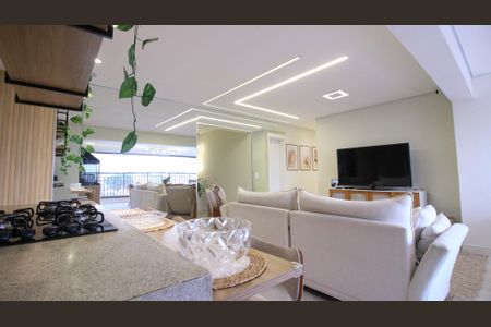 Sala/Cozinha de apartamento para alugar com 3 quartos, 125m² em Vila Independencia, São Paulo