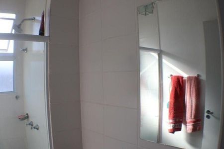 Apartamento para alugar com 45m², 2 quartos e 1 vaga Apartamento para alugar com 45m², 2 quartos e 1 vagaBanheiro