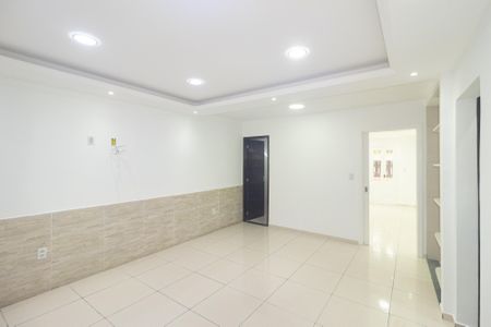 Sala de casa para alugar com 4 quartos, 100m² em Campo Grande, Rio de Janeiro