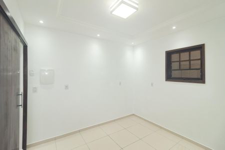 Casa para alugar com 100m², 4 quartos e 1 vaga Casa para alugar com 100m², 4 quartos e 1 vagaQuarto 1