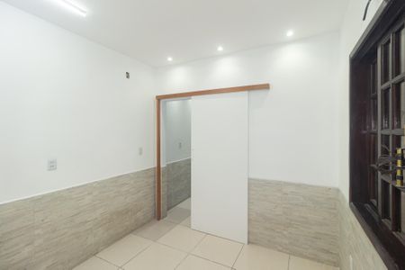 Casa para alugar com 100m², 4 quartos e 1 vaga Casa para alugar com 100m², 4 quartos e 1 vagaQuarto 2