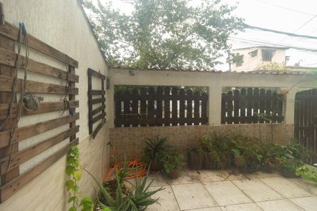 Casa para alugar com 100m², 4 quartos e 1 vaga Casa para alugar com 100m², 4 quartos e 1 vagaVista da Sala/Quarto