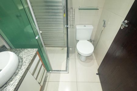 Casa para alugar com 100m², 4 quartos e 1 vaga Casa para alugar com 100m², 4 quartos e 1 vagaBanheiro Social