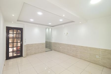 Sala de casa para alugar com 4 quartos, 100m² em Campo Grande, Rio de Janeiro