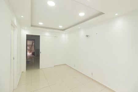 Casa para alugar com 100m², 4 quartos e 1 vaga Casa para alugar com 100m², 4 quartos e 1 vagaSala/Quarto
