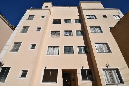 Apartamento para alugar com 50m², 2 quartos e 2 vagasFachada / Placa