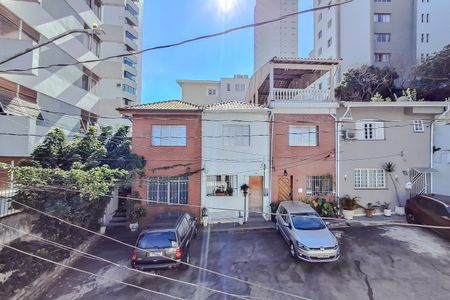 Vista do Quarto 1 de casa para alugar com 4 quartos, 150m² em Jardim da Gloria, São Paulo