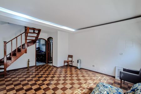 Casa para alugar com 150m², 4 quartos e 2 vagasSala