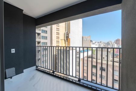 Studio à venda com 24m², 1 quarto e 1 vaga Studio à venda com 24m², 1 quarto e 1 vagaSacada