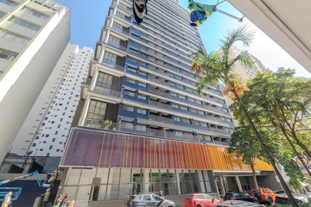 Studio à venda com 24m², 1 quarto e 1 vaga Studio à venda com 24m², 1 quarto e 1 vagaFachada