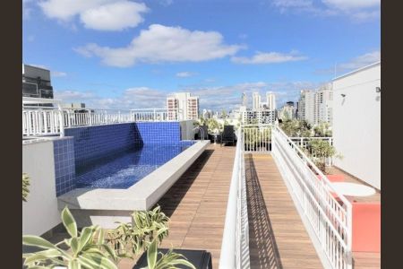 Studio para alugar com 32m², 1 quarto e sem vagaPiscina