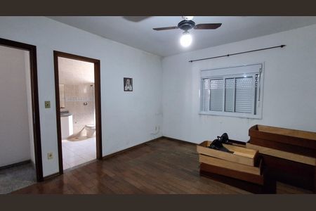 Casa à venda com 304m², 4 quartos e 4 vagas Casa à venda com 304m², 4 quartos e 4 vagasSuíte 2