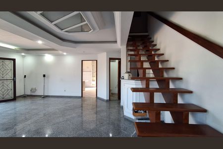 Sala de casa à venda com 4 quartos, 304m² em Vila Palmares, São Caetano do Sul