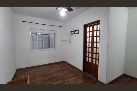 Casa à venda com 304m², 4 quartos e 4 vagas Casa à venda com 304m², 4 quartos e 4 vagasSuíte 1