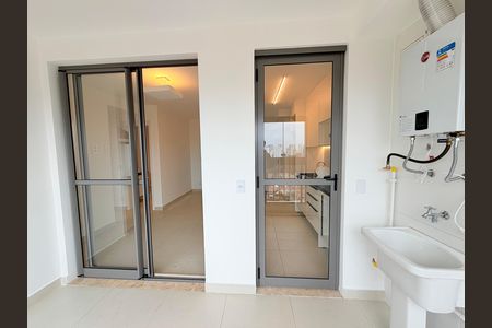 Varanda de apartamento para alugar com 2 quartos, 58m² em Chácara Santo Antônio (zona Sul), São Paulo
