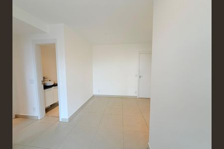 Sala de apartamento para alugar com 2 quartos, 58m² em Chácara Santo Antônio (zona Sul), São Paulo