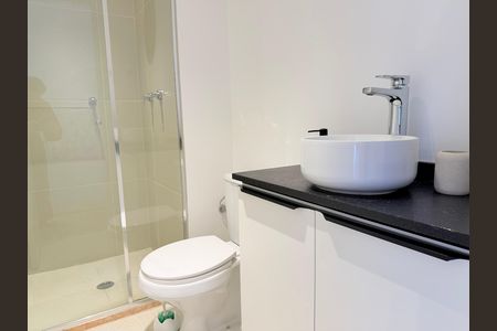 Apartamento à venda com 58m², 2 quartos e 1 vaga Apartamento à venda com 58m², 2 quartos e 1 vagaBanheiro 2