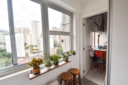 Apartamento à venda com 105m², 2 quartos e 1 vaga Apartamento à venda com 105m², 2 quartos e 1 vagaÁrea de serviço