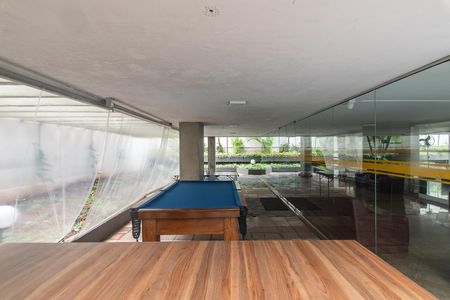 Apartamento à venda com 105m², 2 quartos e 1 vaga Apartamento à venda com 105m², 2 quartos e 1 vagaSala de jogos