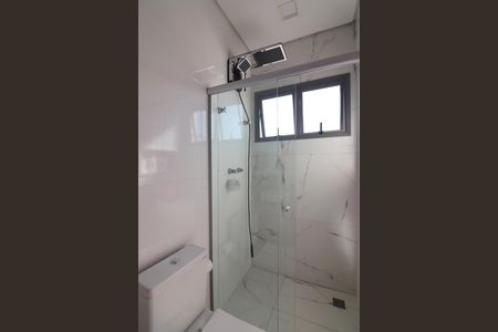 Casa à venda com 232m², 3 quartos e 3 vagasQuarto 1 - Suíte Banheiro 