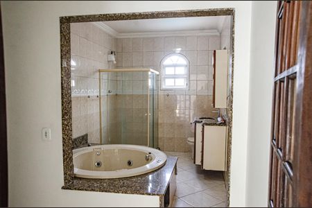 Casa para alugar com 3 quartos, 290m² em Campo Grande, Rio de Janeiro