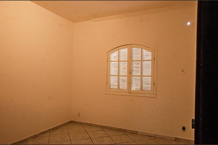 Casa para alugar com 290m², 3 quartos e 3 vagas