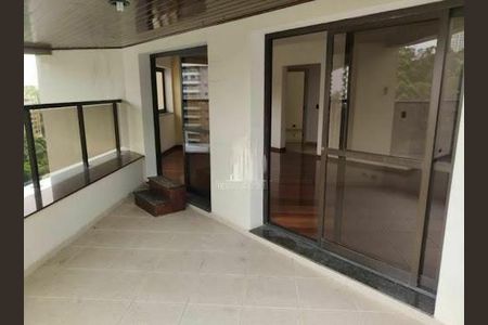Apartamento à venda com 186m², 4 quartos e 3 vagas