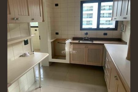 Apartamento à venda com 186m², 4 quartos e 3 vagas