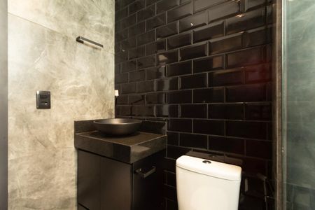 Apartamento para alugar com 50m², 2 quartos e 1 vaga Apartamento para alugar com 50m², 2 quartos e 1 vagaBanheiro