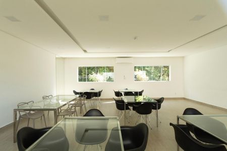Apartamento para alugar com 50m², 2 quartos e 1 vaga Apartamento para alugar com 50m², 2 quartos e 1 vagaÁrea comum