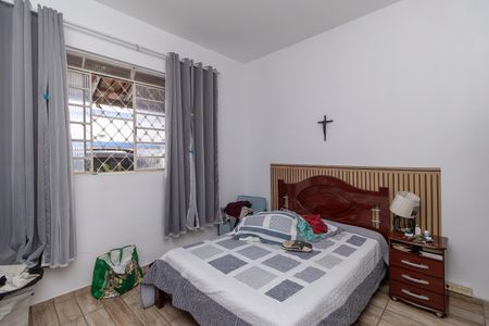 Casa à venda com 180m², 4 quartos e 2 vagas Casa à venda com 180m², 4 quartos e 2 vagasQuarto 2