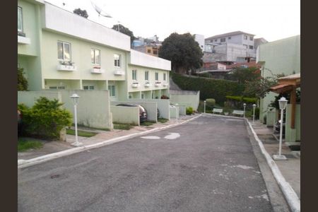Casa à venda com 2 quartos, 88m² em Jardim Santa Monica, São Paulo
