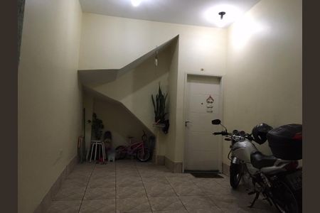 Casa à venda com 2 quartos, 88m² em Jardim Santa Monica, São Paulo