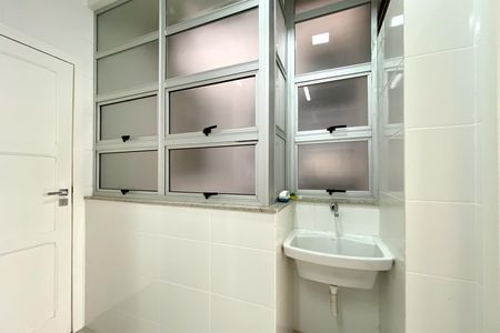 Apartamento à venda com 76m², 3 quartos e 1 vaga Apartamento à venda com 76m², 3 quartos e 1 vagaÁrea de Serviço
