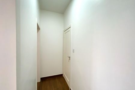 Apartamento à venda com 76m², 3 quartos e 1 vaga Apartamento à venda com 76m², 3 quartos e 1 vagaCorredor