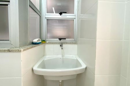 Apartamento à venda com 76m², 3 quartos e 1 vaga Apartamento à venda com 76m², 3 quartos e 1 vagaÁrea de Serviço