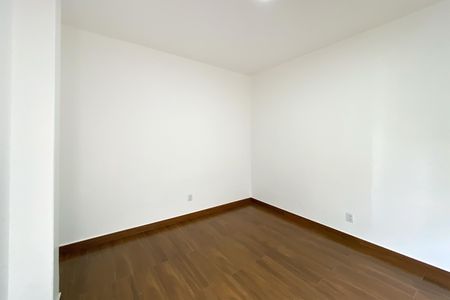 Apartamento à venda com 76m², 3 quartos e 1 vaga Apartamento à venda com 76m², 3 quartos e 1 vagaQuarto 1
