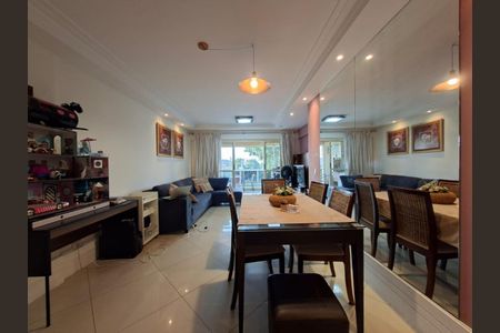 Foto 11 de apartamento à venda com 3 quartos, 106m² em Vila Bertioga, São Paulo