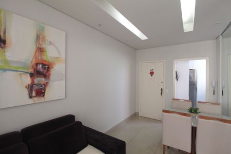 Sala de apartamento para alugar com 2 quartos, 55m² em Manacás, Belo Horizonte