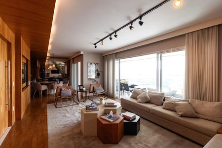 Apartamento à venda com 198m², 3 quartos e 3 vagas Apartamento à venda com 198m², 3 quartos e 3 vagasSala
